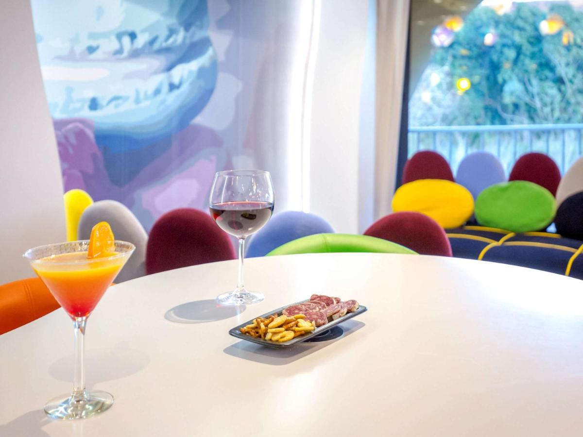Отель Ibis Styles Frejus St Raphael Экстерьер фото