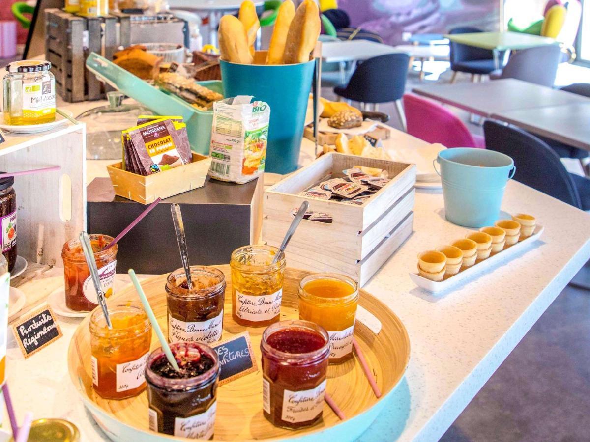 Отель Ibis Styles Frejus St Raphael Экстерьер фото