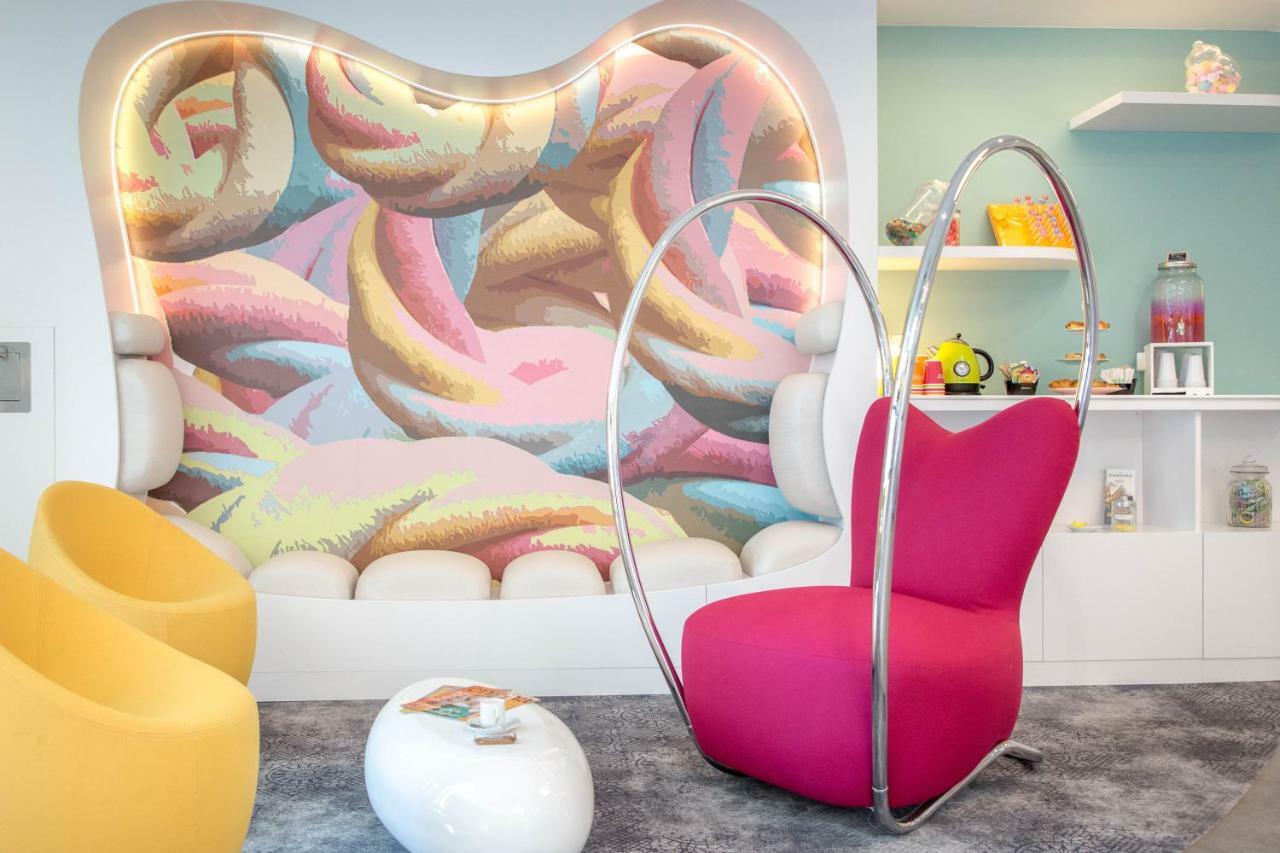 Отель Ibis Styles Frejus St Raphael Экстерьер фото